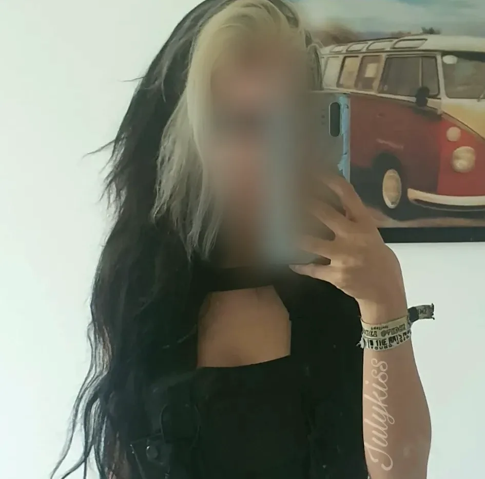 Alba, 26 años
